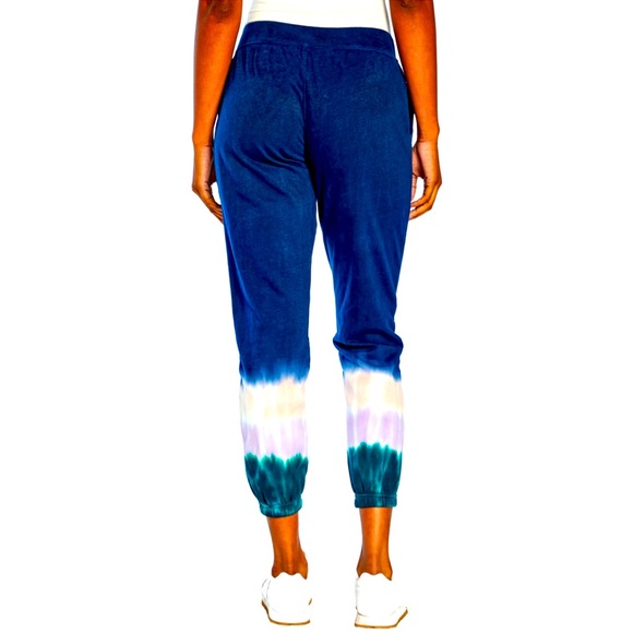 Wildfox Women's Tie-Dye Hoodie & Jogger set - Picture 8 of 12